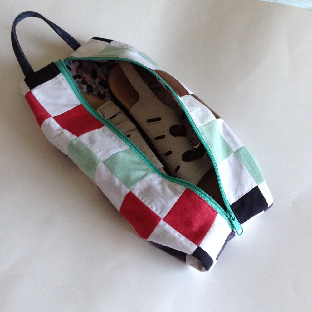 Handmade Expandable Upcycled Zipper Travel Shoe Bag Knitting Cosmetics Pouch